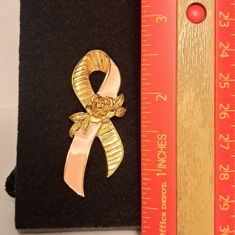 Vintage Avon Gold Tone Pink Ribbon Rose Breast Cancer Awareness Brooch Pin - Picture 2 of 3